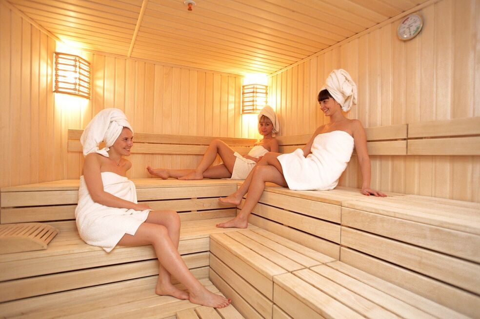 Le sauna est un lieu public où l'on peut contracter l'onychomycose